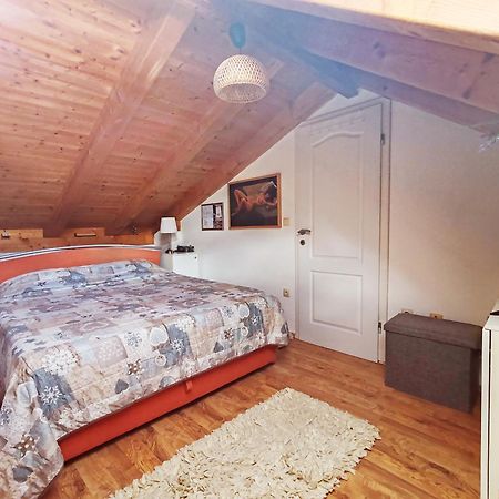 Apartman Hygge Оміш Екстер'єр фото