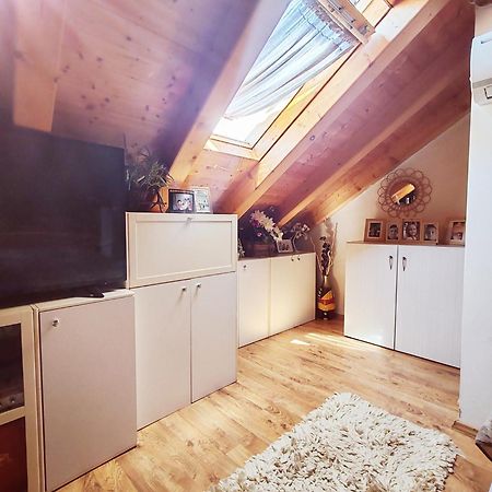 Apartman Hygge Оміш Екстер'єр фото