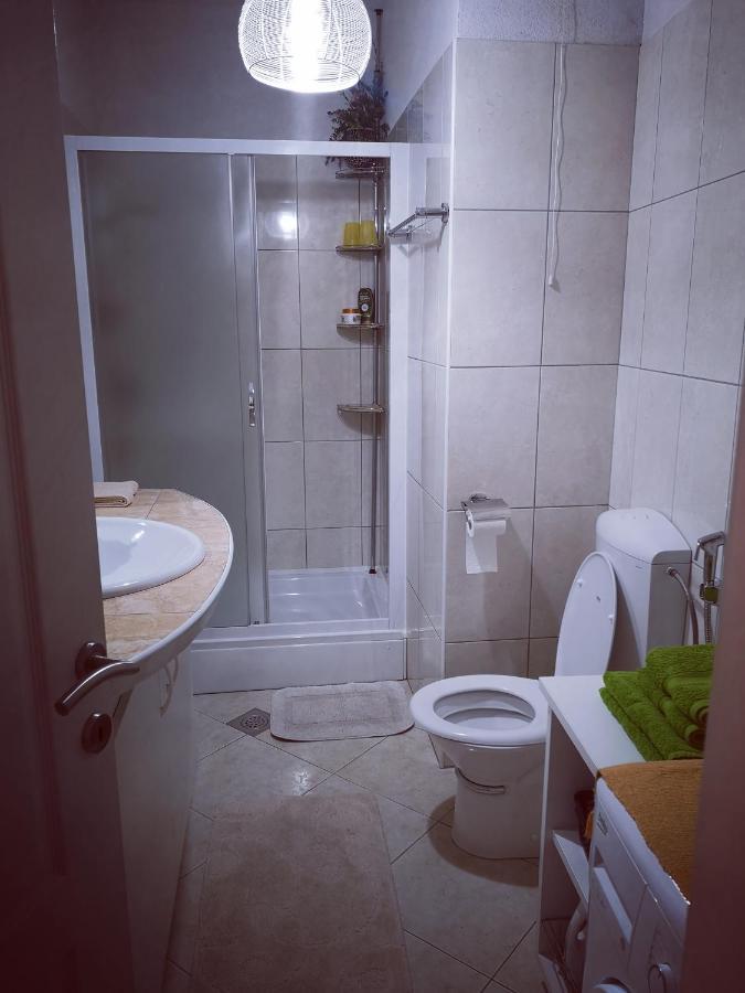 Apartman Hygge Оміш Екстер'єр фото