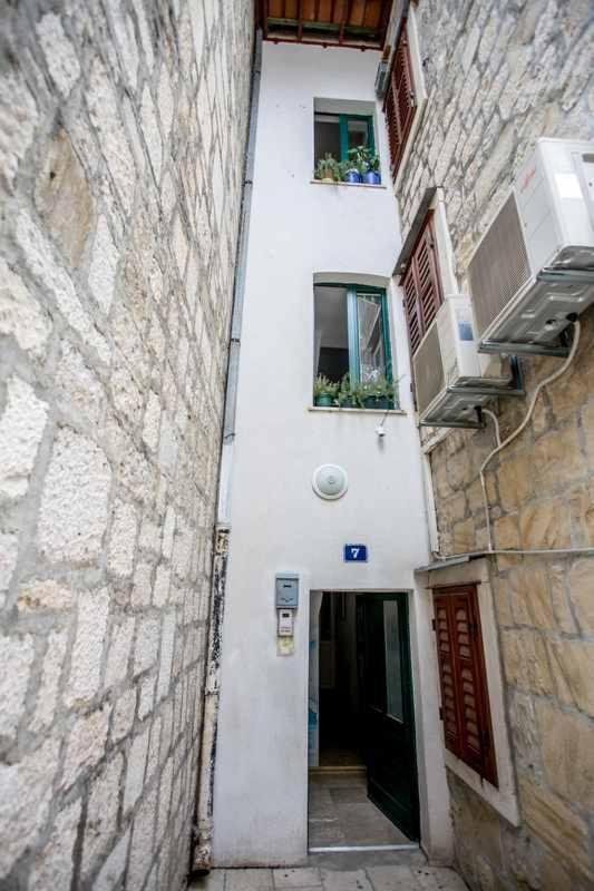 Apartman Hygge Оміш Екстер'єр фото