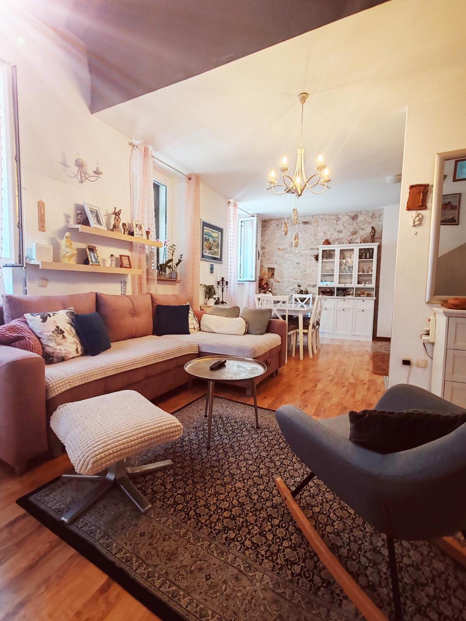 Apartman Hygge Оміш Екстер'єр фото